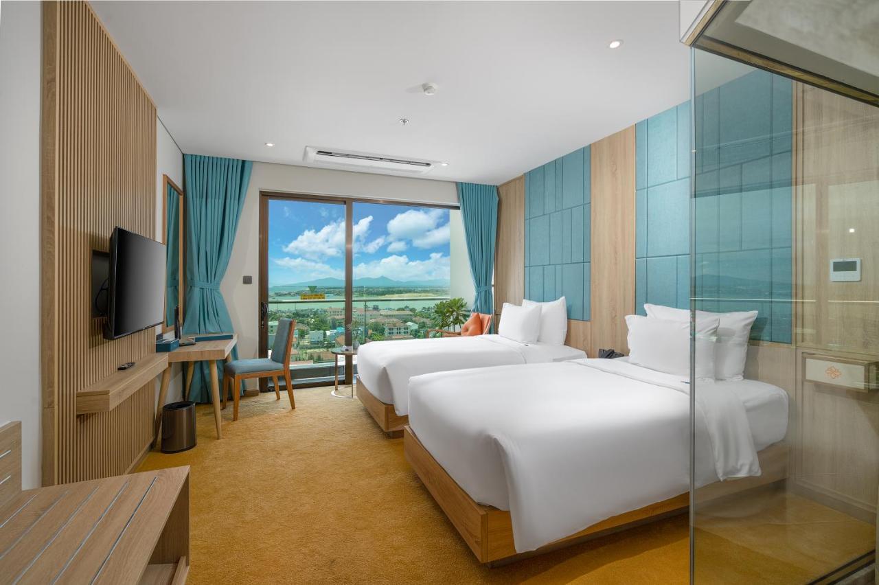 טוי הואה Sala Grand Tuyhoa Hotel מראה חיצוני תמונה
